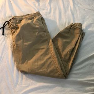 Men’s khaki joggers